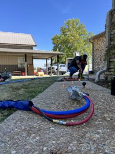 Evolution Poly workers.